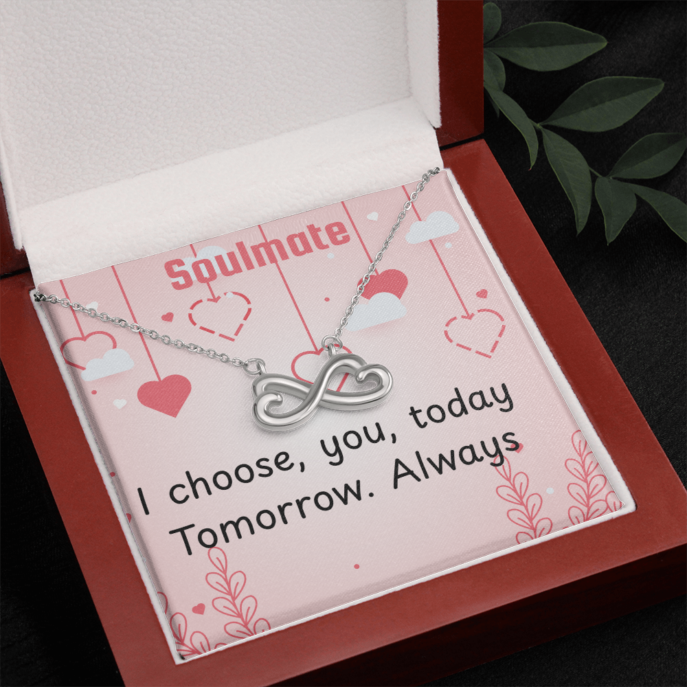 SOULMATE ENDLESS LOVE NECKLACE